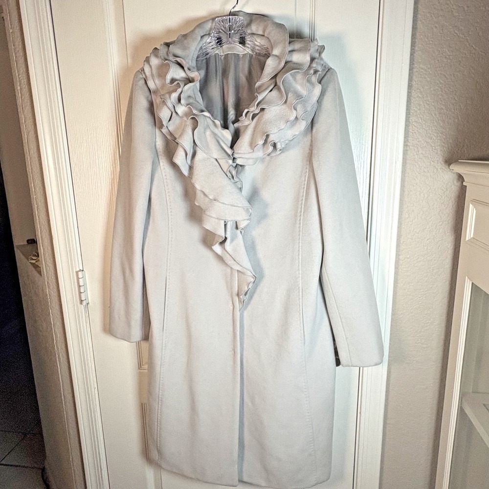 Tahari Women's Virgin Wool Coutre Coat 4 Longβ Layered Collar Dramatic
